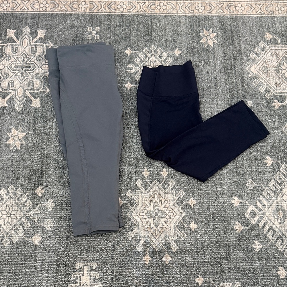 GAP Women's Gray and Black Leggings